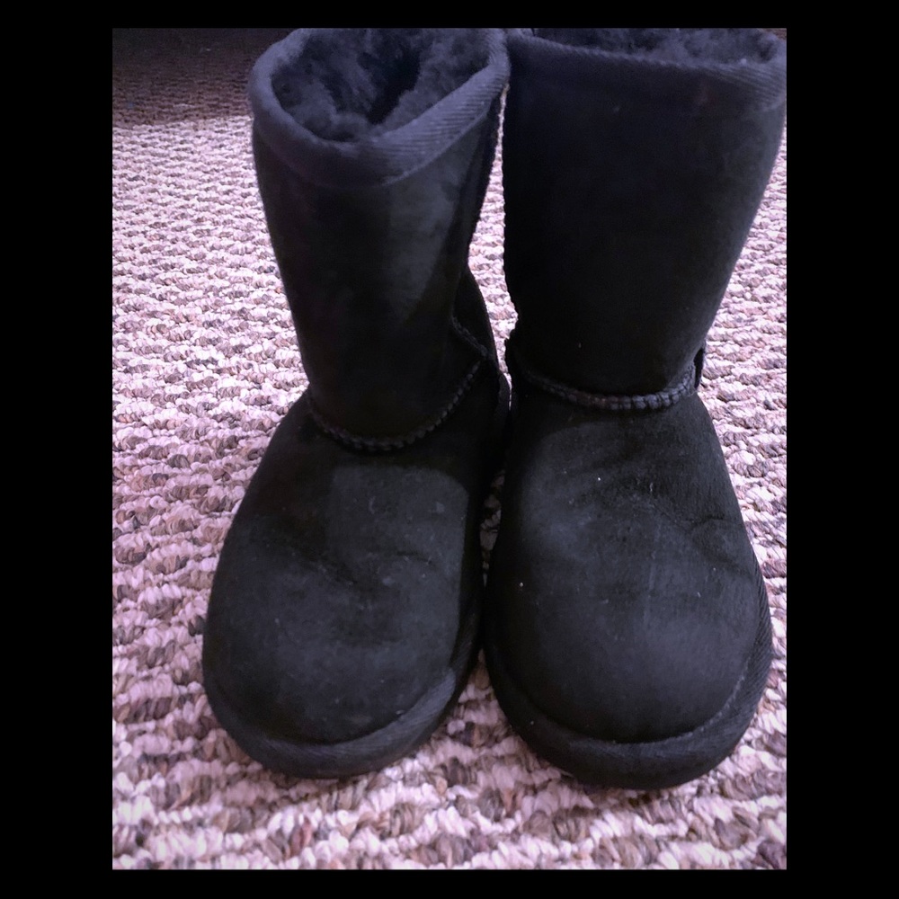 Size 9 girls ugg boots